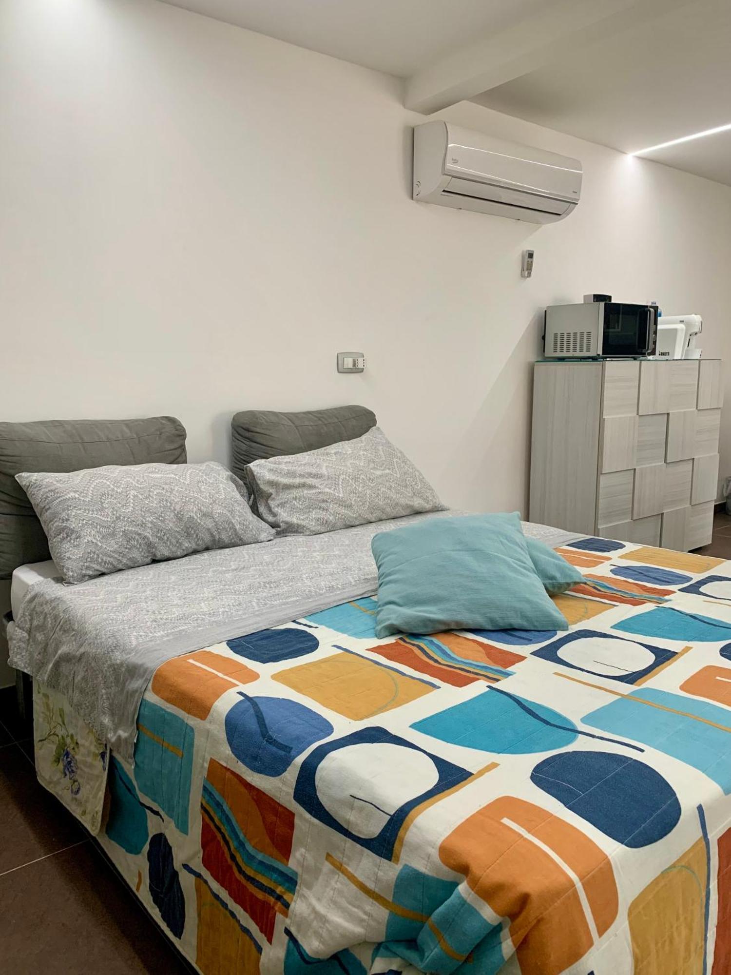 Holiday House Βίλα Παλέρμο Εξωτερικό φωτογραφία